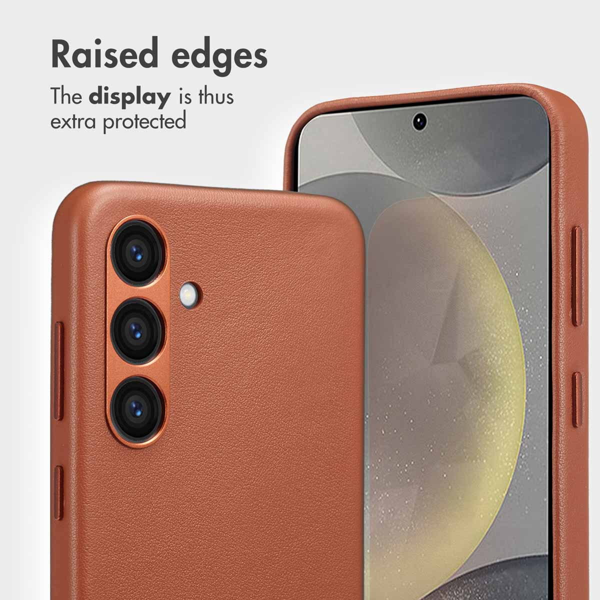 Un smartphone dans une coque en cuir marron avec des bords surélevés pour protéger l'écran.