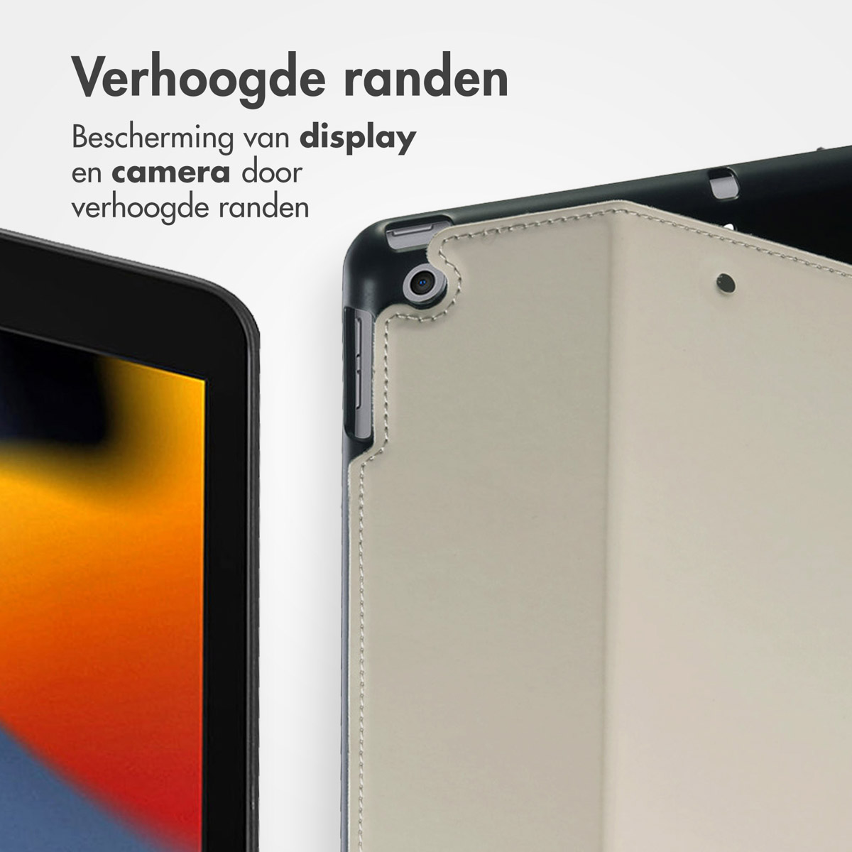 Un tablet in custodia protettiva con bordi rialzati per schermo e fotocamera. Testo in olandese.