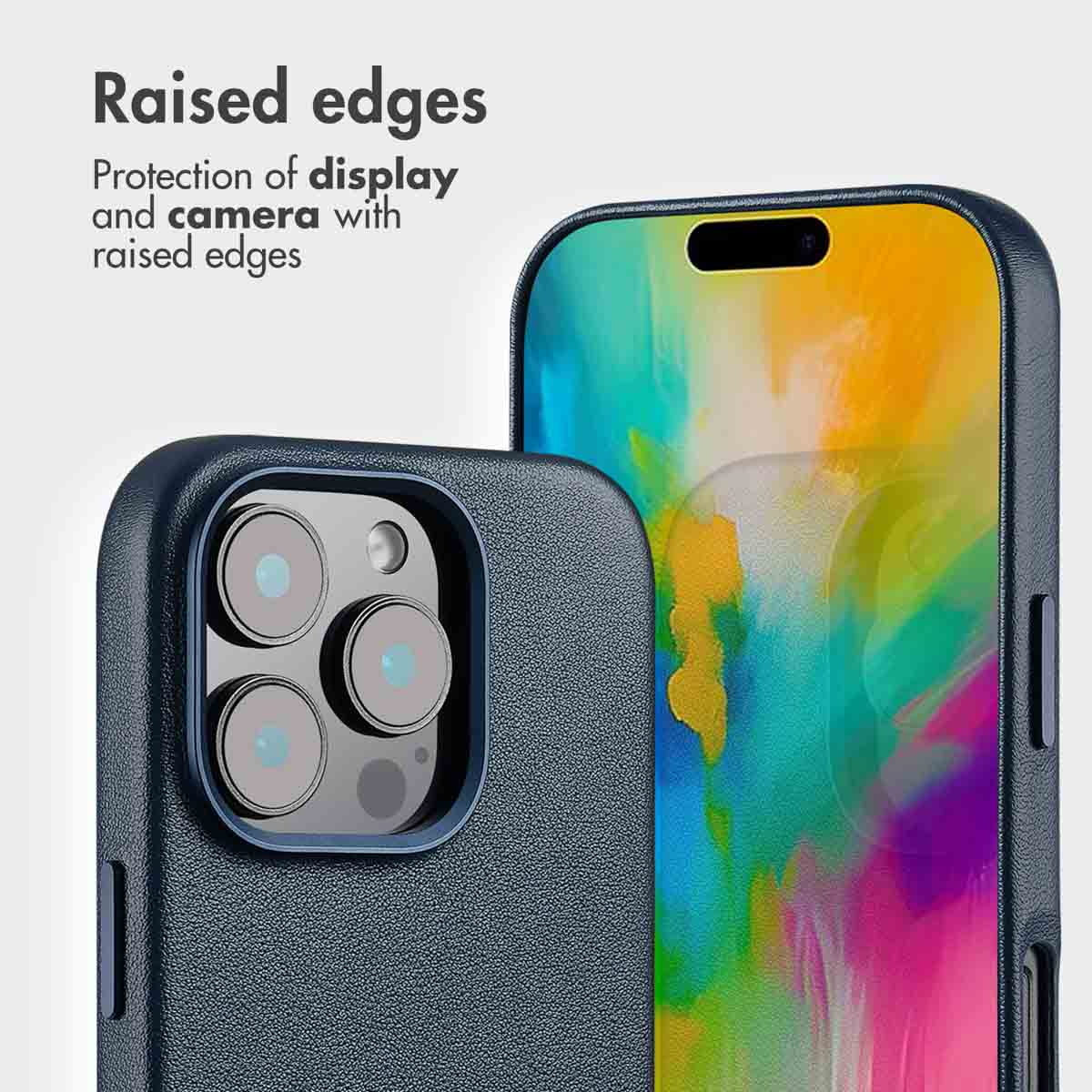 Blaue Smartphone-Hülle mit erhöhten Rändern für Display- und Kameraschutz vor weißem Hintergrund.