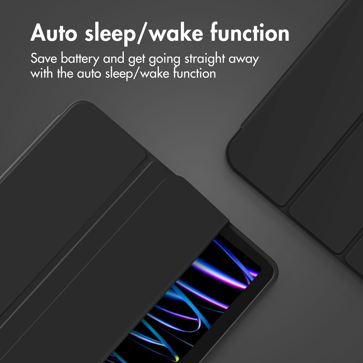 Un étui de tablette noir avec fonction de mise en veille automatique.