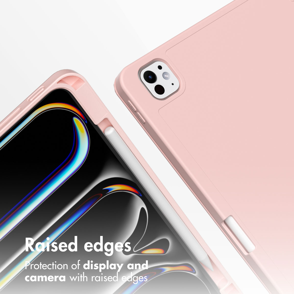 Una cover rosa per tablet evidenzia i bordi rialzati per proteggere schermo e fotocamera, con pennino.