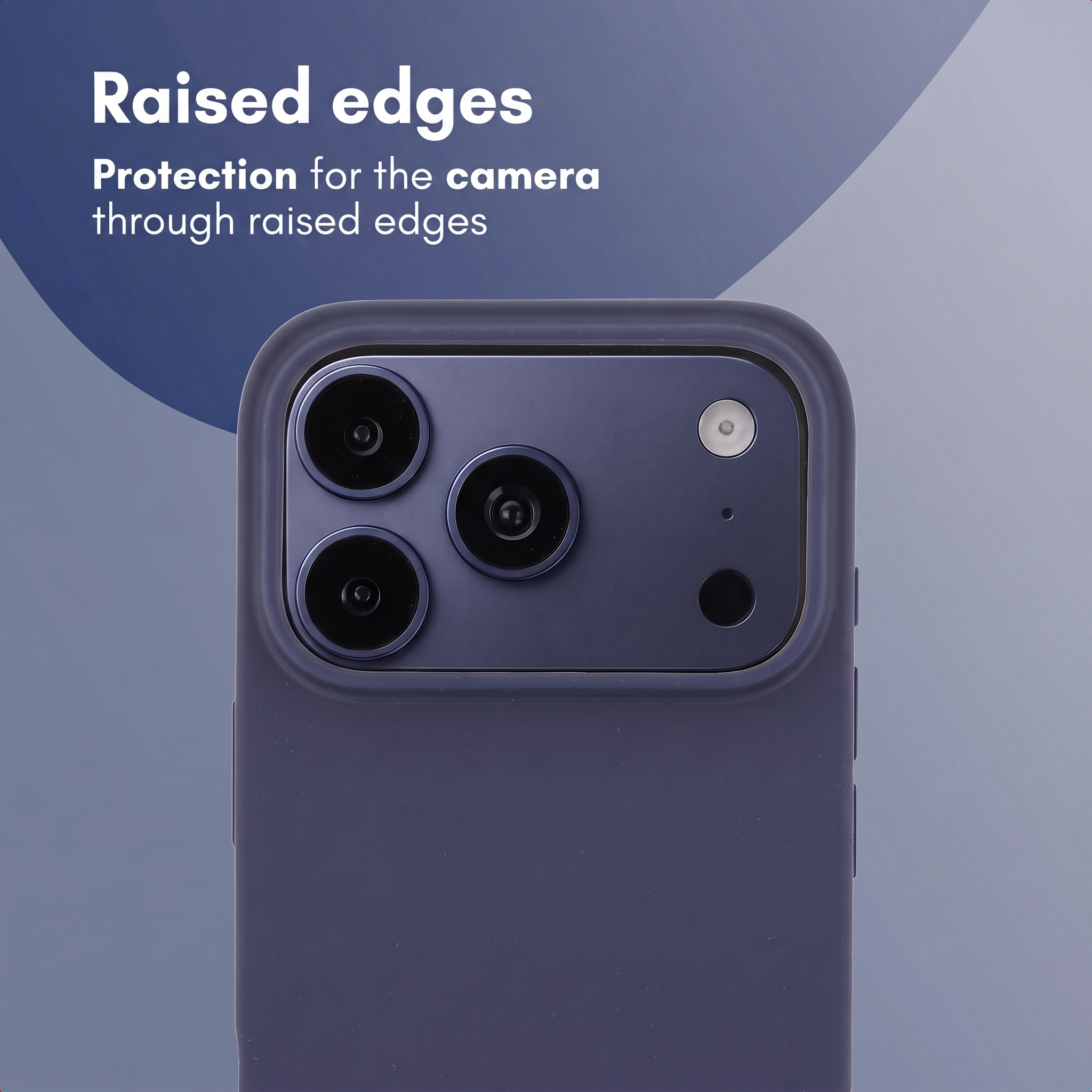 Smartphone bleu dans une coque de protection avec des bords surélevés.