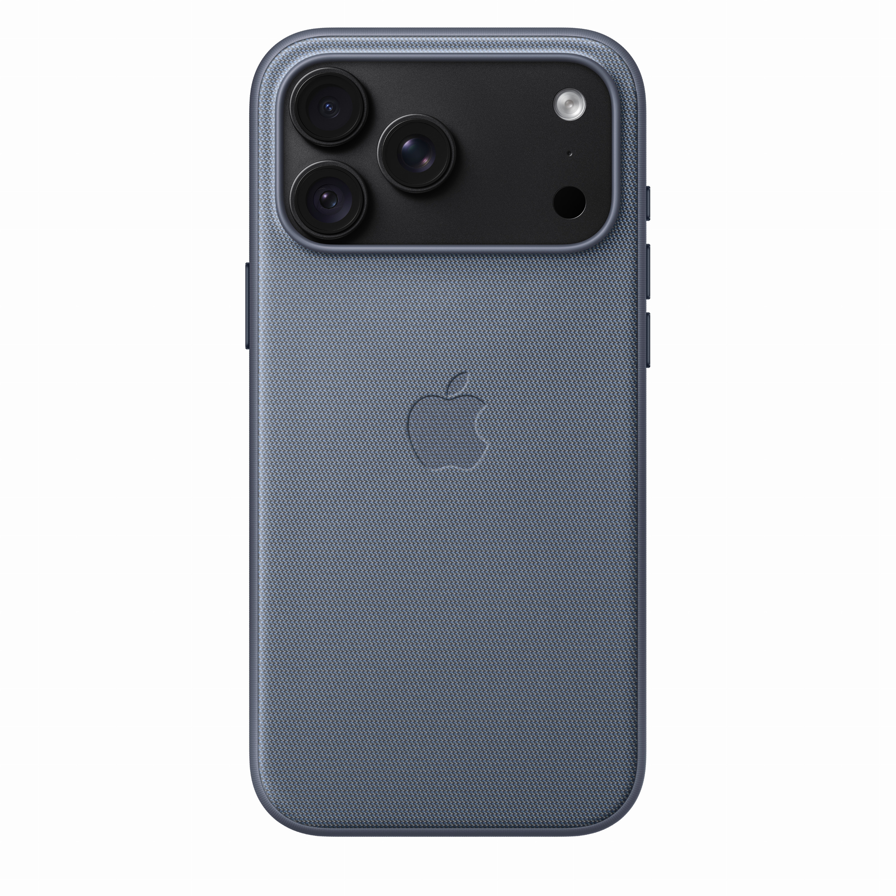 Parte trasera de un teléfono azul con funda tejida, logotipo de Apple y triple cámara.