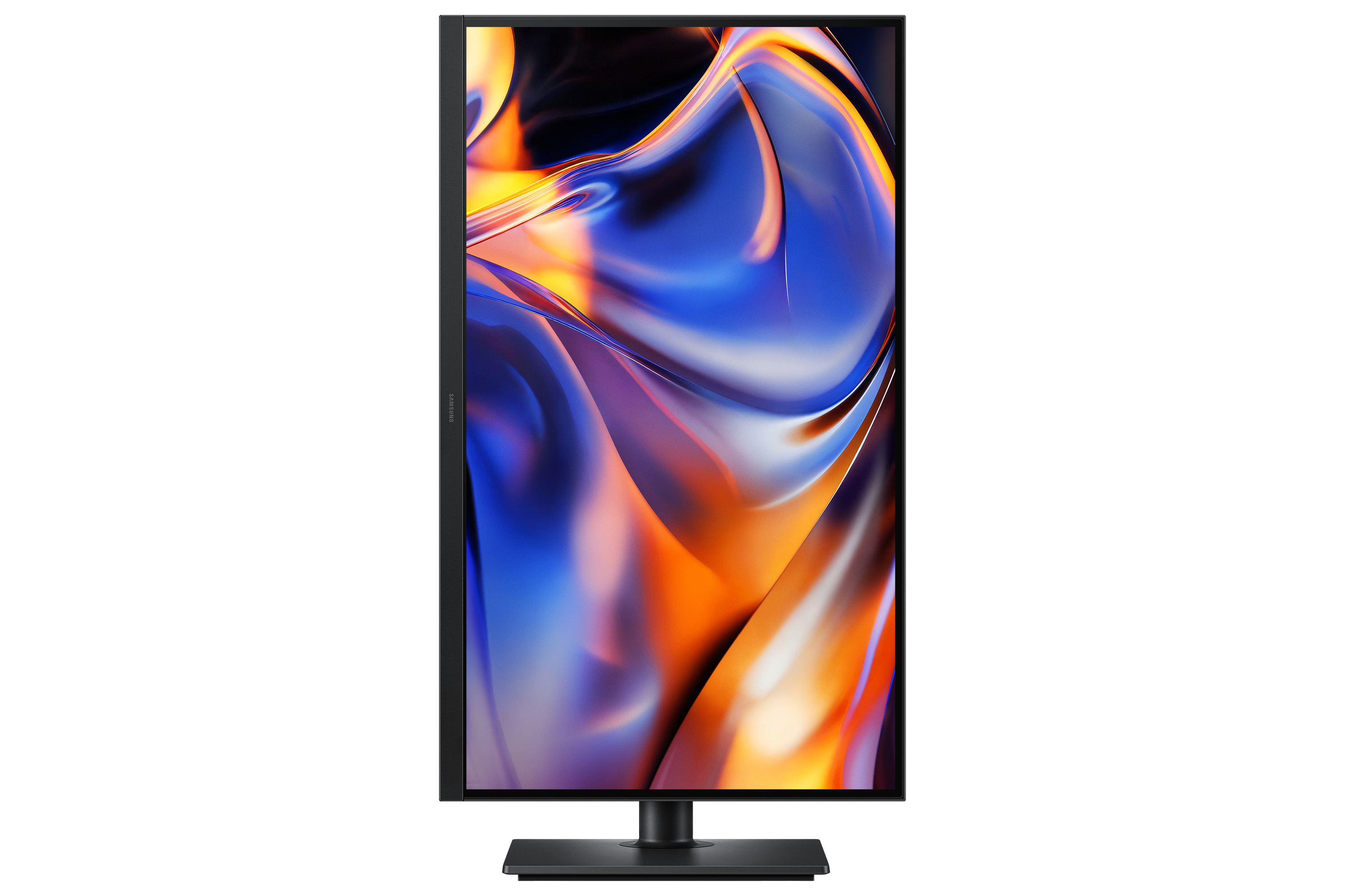 Un monitor Samsung verticale che mostra uno sfondo astratto e colorato nei toni del blu e dell'arancione su sfondo bianco.