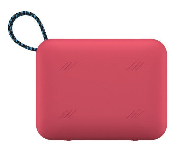 Un haut-parleur rouge rectangulaire aux coins arrondis avec une sangle bleue et noire.