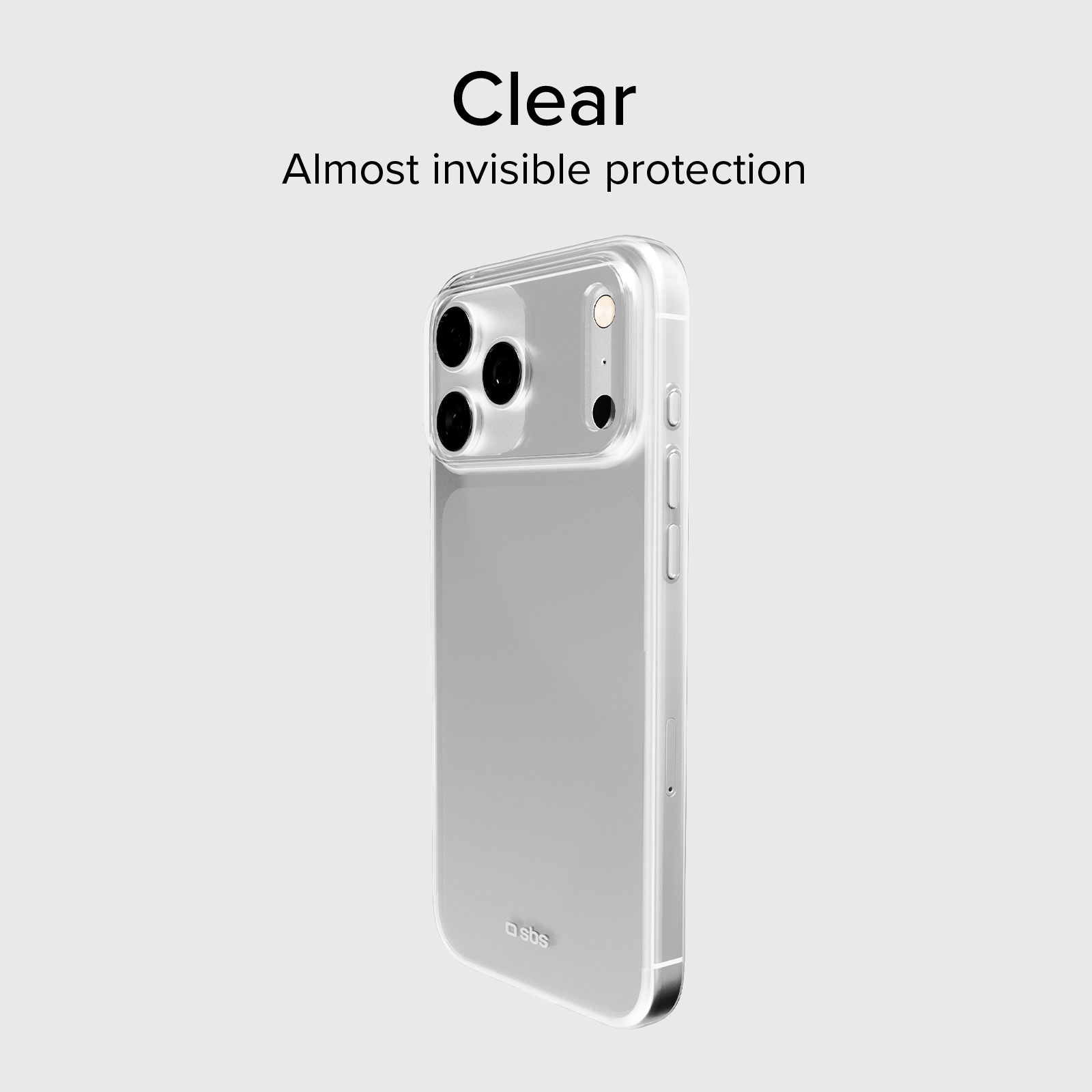 Una funda de móvil transparente en la parte trasera de un smartphone sobre fondo gris claro.