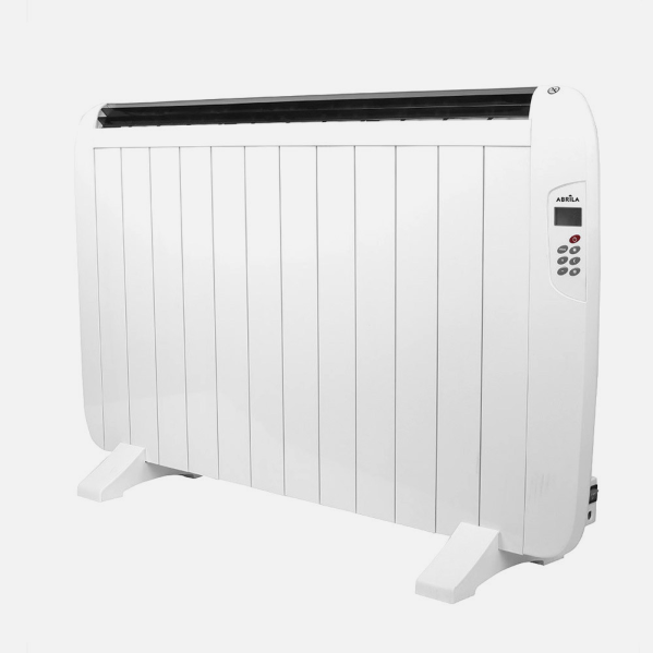 Un calefactor eléctrico blanco y moderno sobre soportes con un panel de control digital a la derecha.