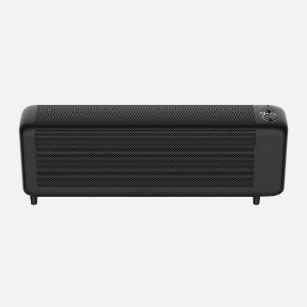 Un altavoz bluetooth rectangular negro con rejilla de malla y mandos de control arriba a la derecha, sobre fondo blanco.