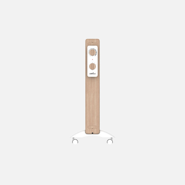Un calefactor delgado de madera con ruedas y dos diales arriba, aislado sobre fondo blanco.