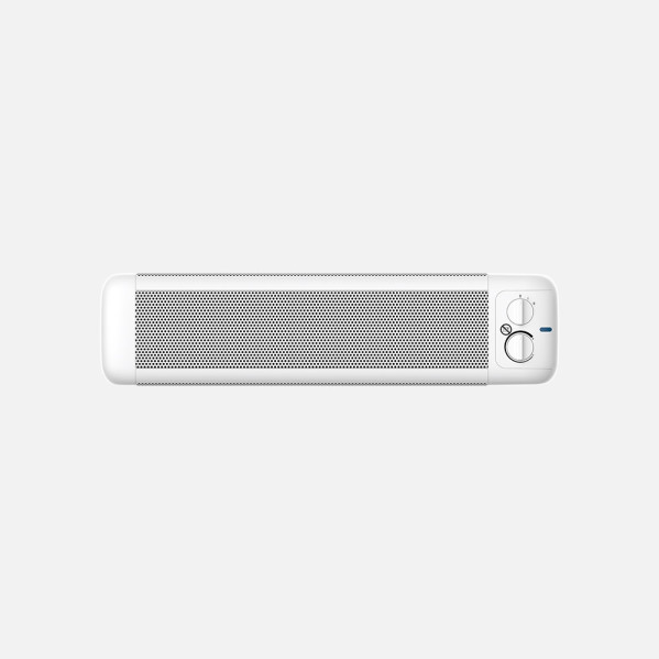 Un calefactor blanco y alargado con rejilla perforada y dos mandos redondos a la derecha, sobre fondo gris.