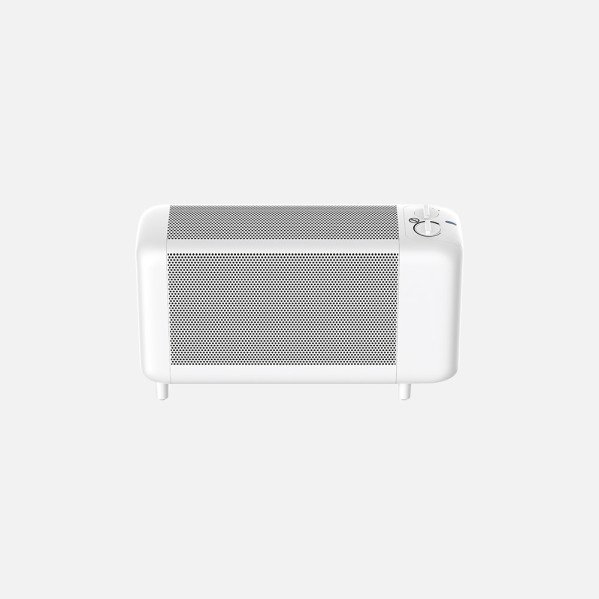 Un calefactor compacto blanco con rejillas metálicas grises y controles a la derecha sobre un fondo blanco.