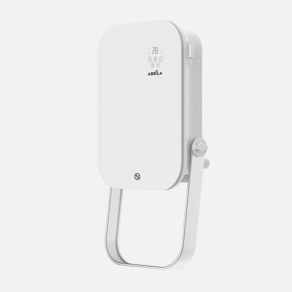 Un calefactor portátil blanco ABRILA con panel táctil y soporte plegable sobre fondo gris claro.