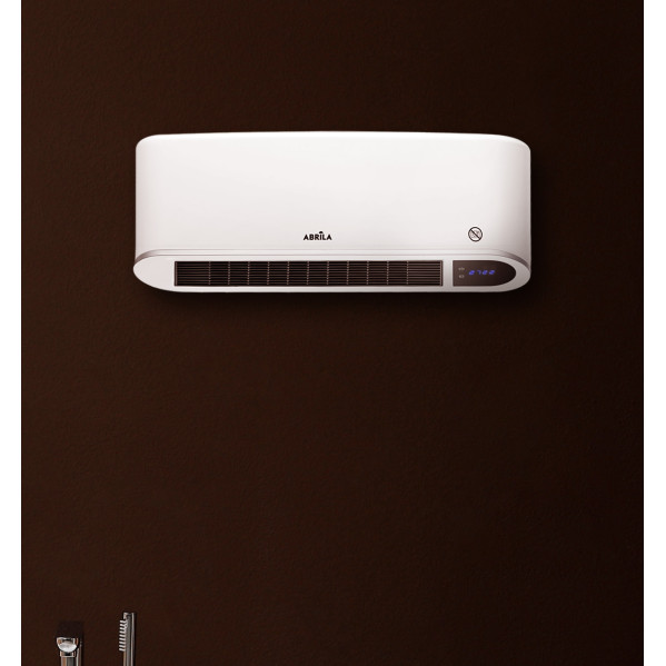 Un calefactor blanco de pared con pantalla digital y rejillas negras está instalado en una pared oscura.