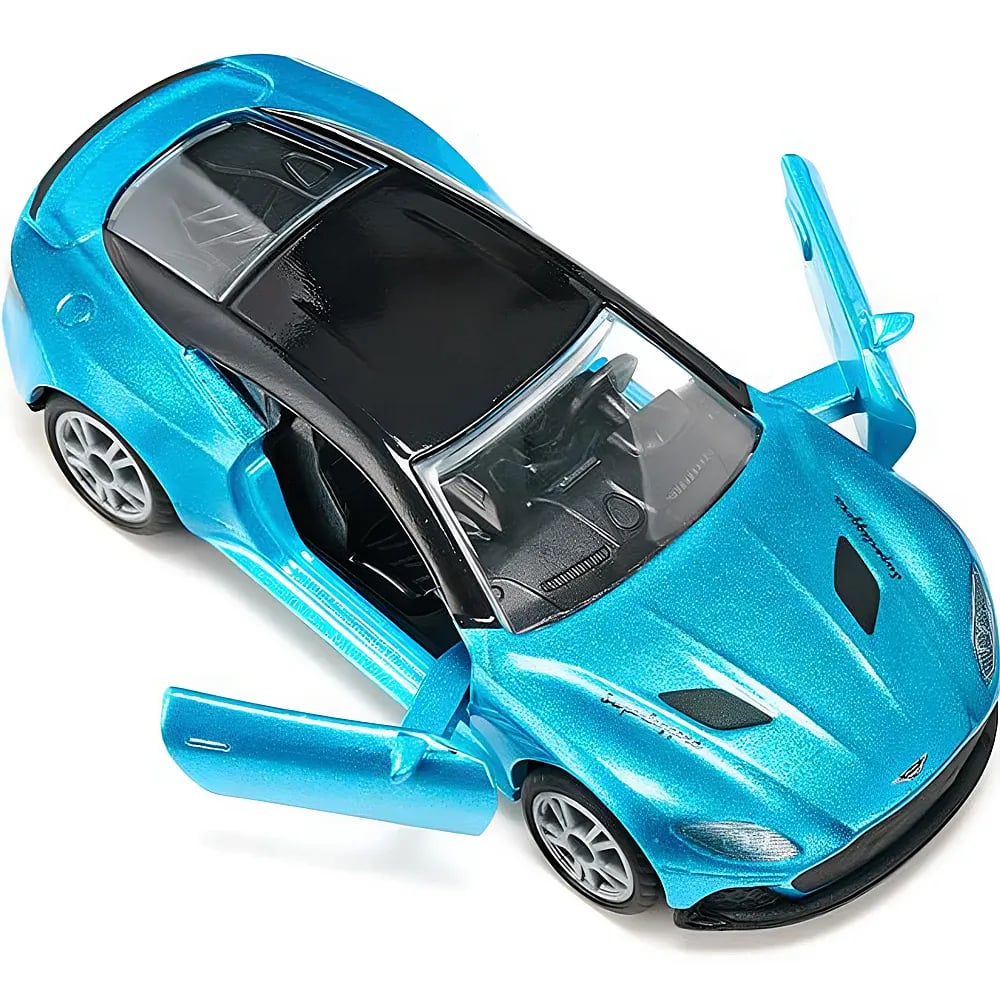 Une voiture jouet bleue avec des portes ouvertes et un toit noir sur fond blanc.