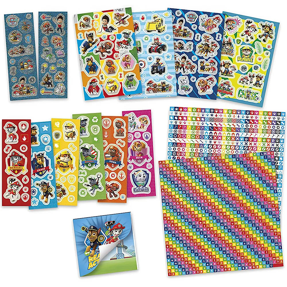 Autocollants colorés Paw Patrol et feuilles de lettres sur fond blanc.