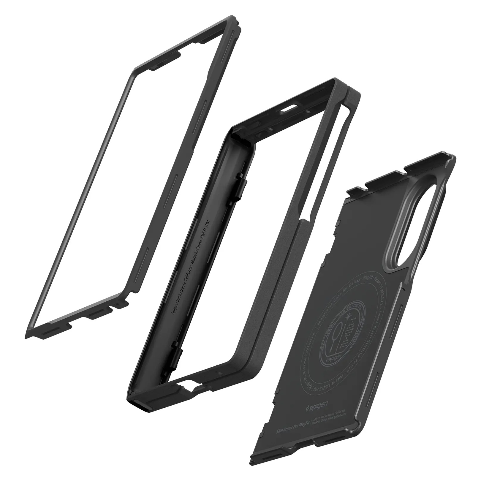 Trois vues inclinées d'une coque de protection noire pour smartphone sur fond blanc.