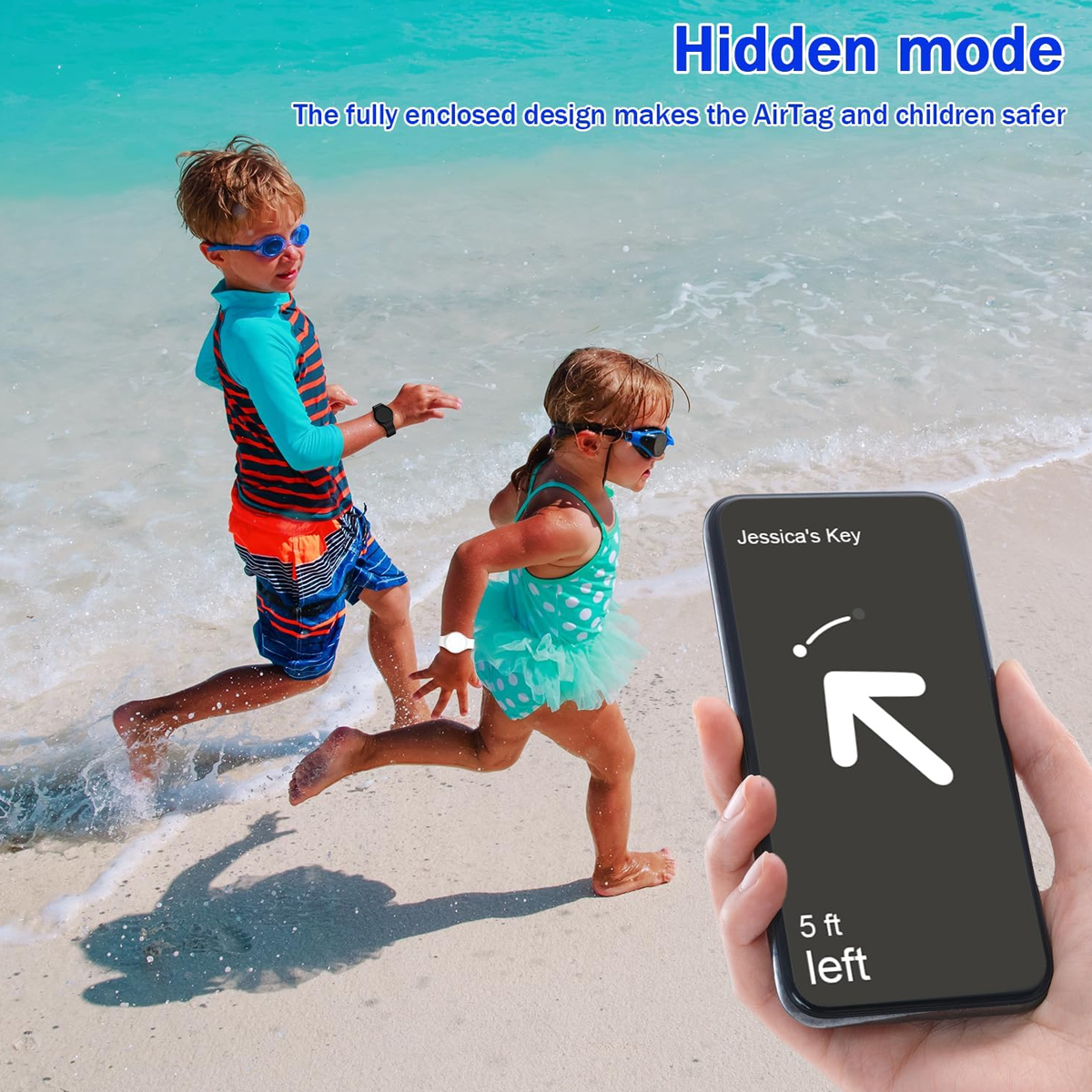 Zwei Kinder rennen am Strand, während ein Smartphone eine Tracking-App mit einer Richtungsanweisung zeigt.