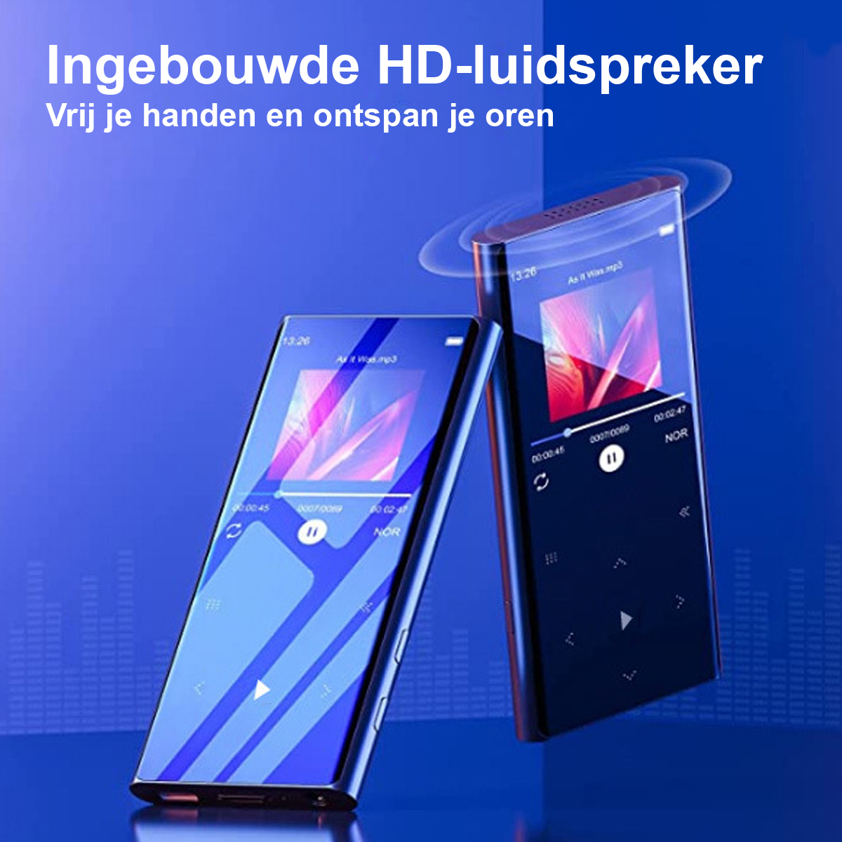 Zwei MP3-Player stehen vor einem blauen Hintergrund mit Audiowellen und niederländischem Text.