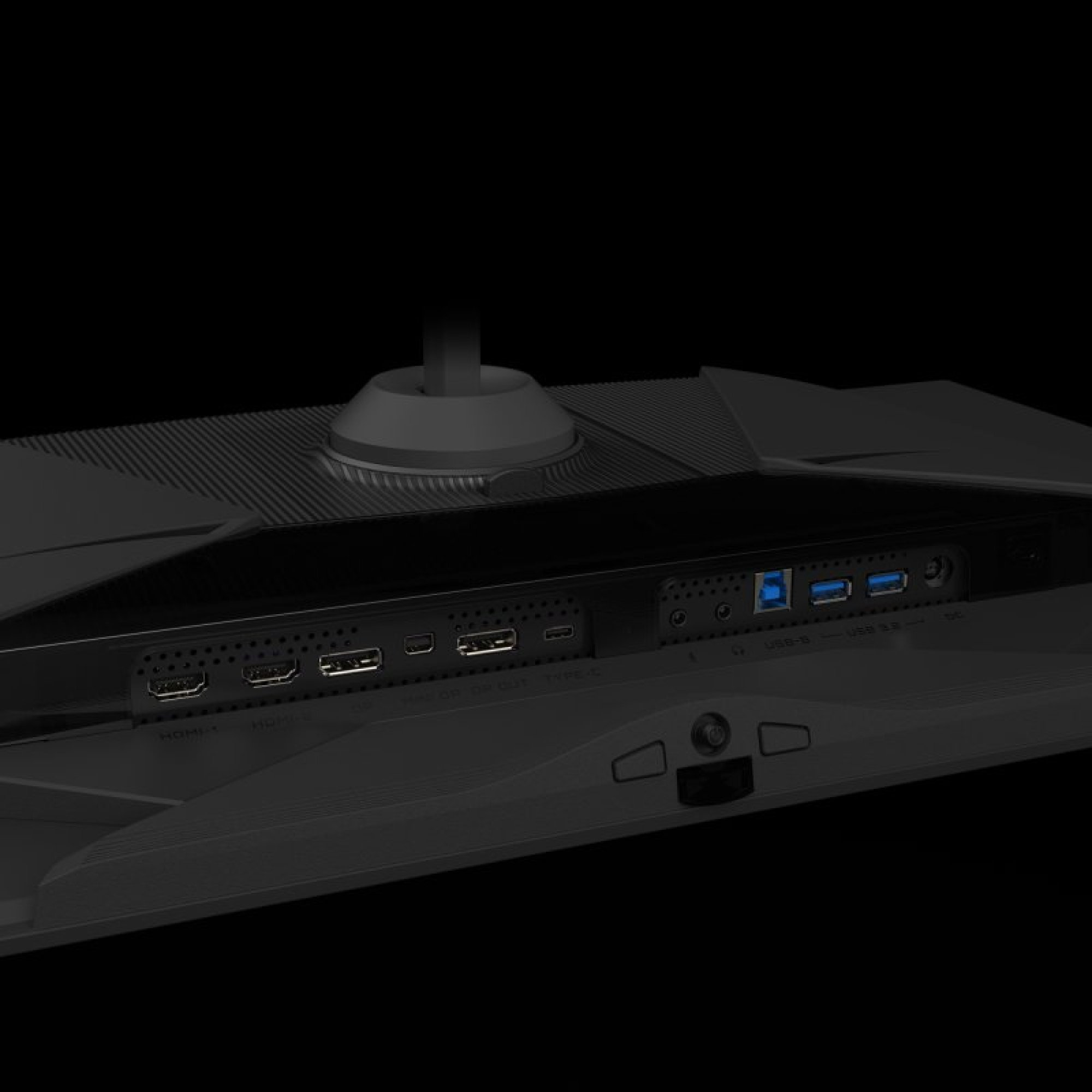 La parte posterior de un monitor negro con puertos como HDMI, DisplayPort, USB-C y USB.