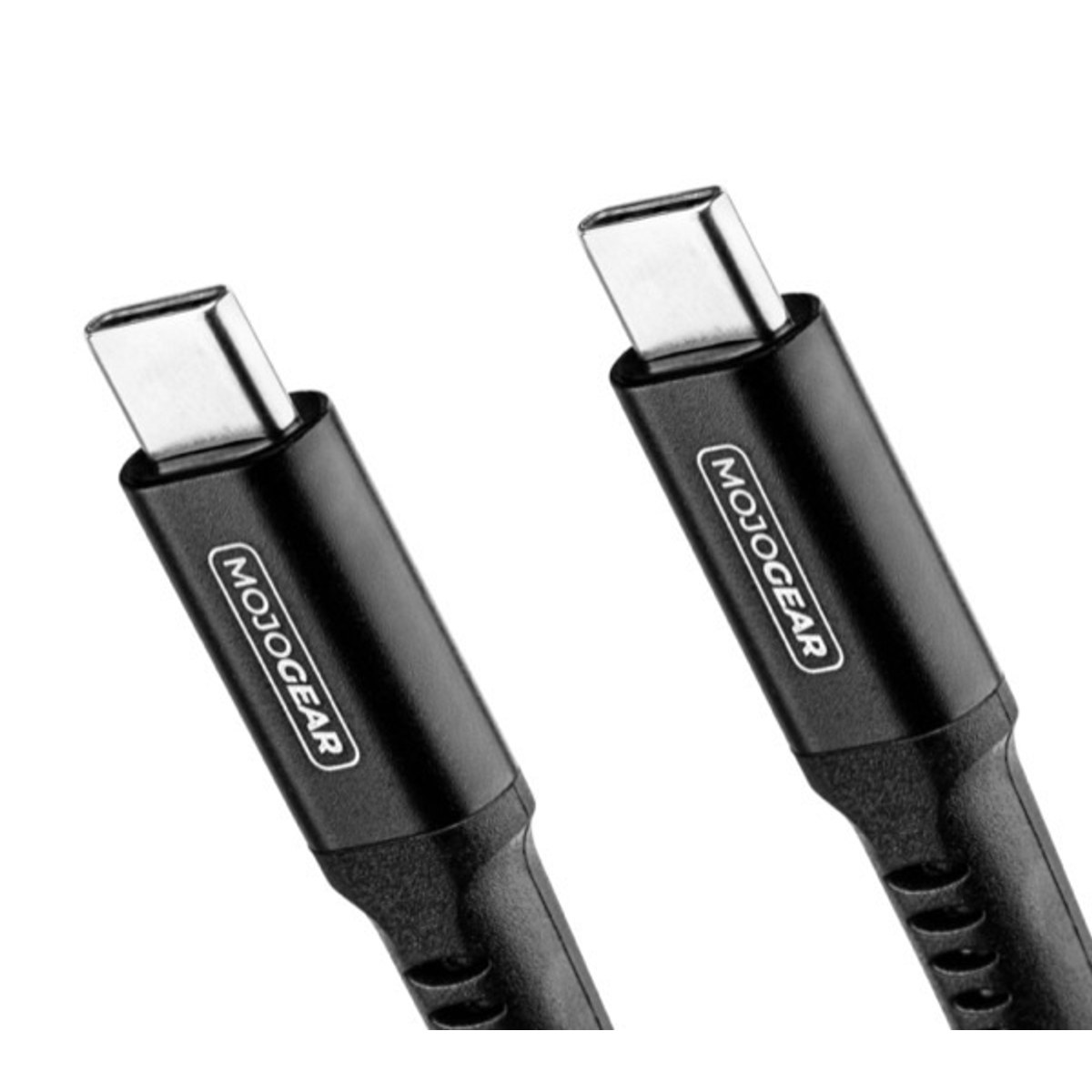 Deux câbles USB-C noirs MojoGear sur fond blanc uni.