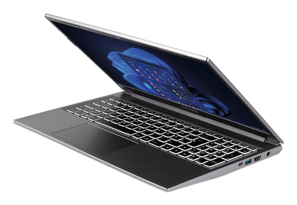 Una computadora portátil gris con teclado retroiluminado y pantalla azul sobre fondo blanco.