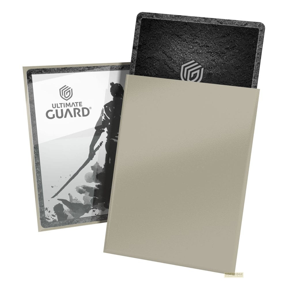 Protège-cartes Ultimate Guard, silhouette de samouraï et carte arrière texturée sombre.