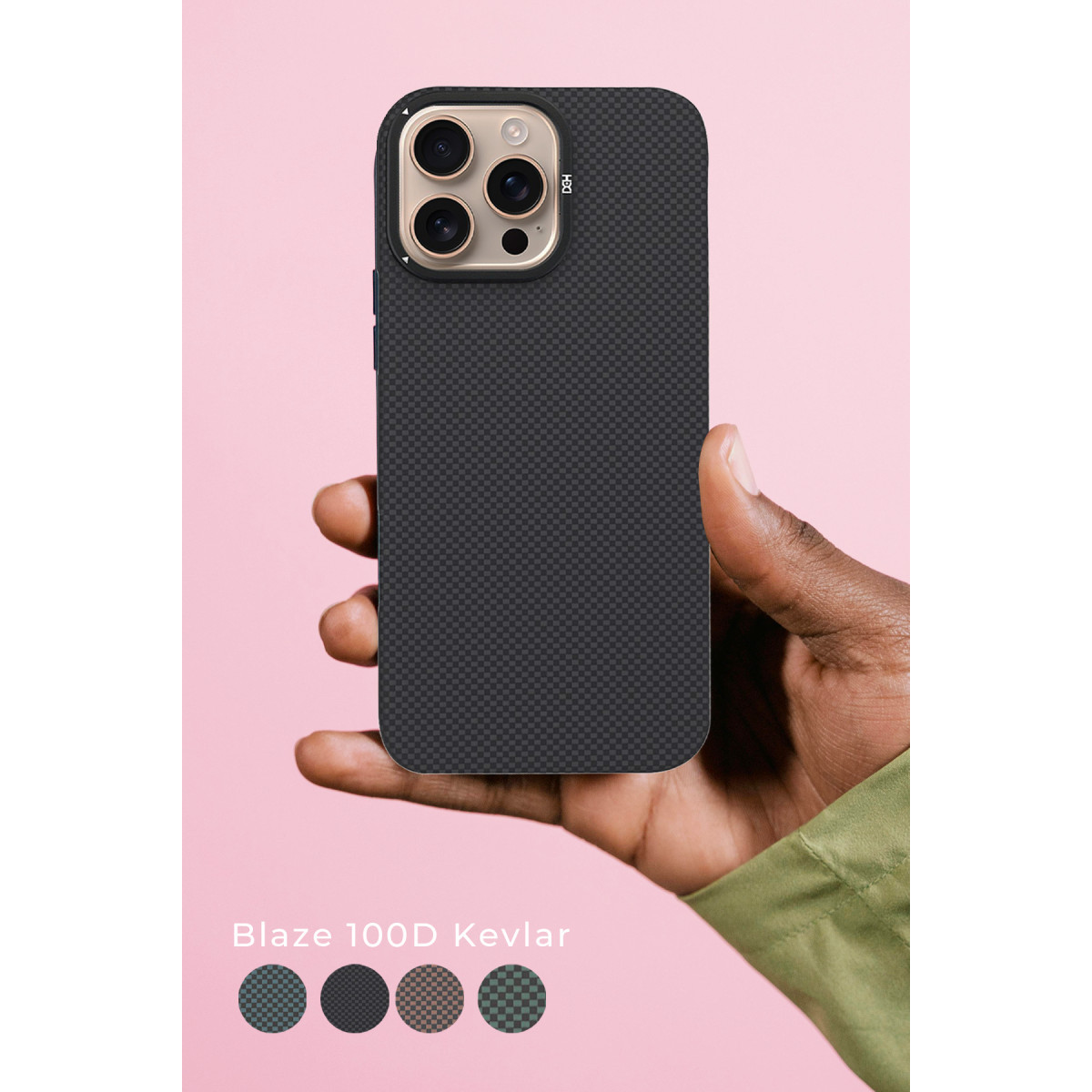 Pembe arka planda siyah Kevlar kılıflı akıllı telefonu tutan el, altta renk seçenekleriyle.