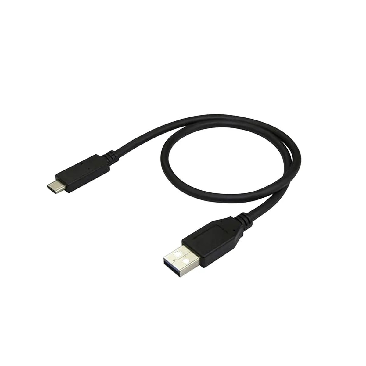 Un cavo USB nero con connettore USB-C da un lato e USB-A dall'altro, arrotolato su fondo bianco.