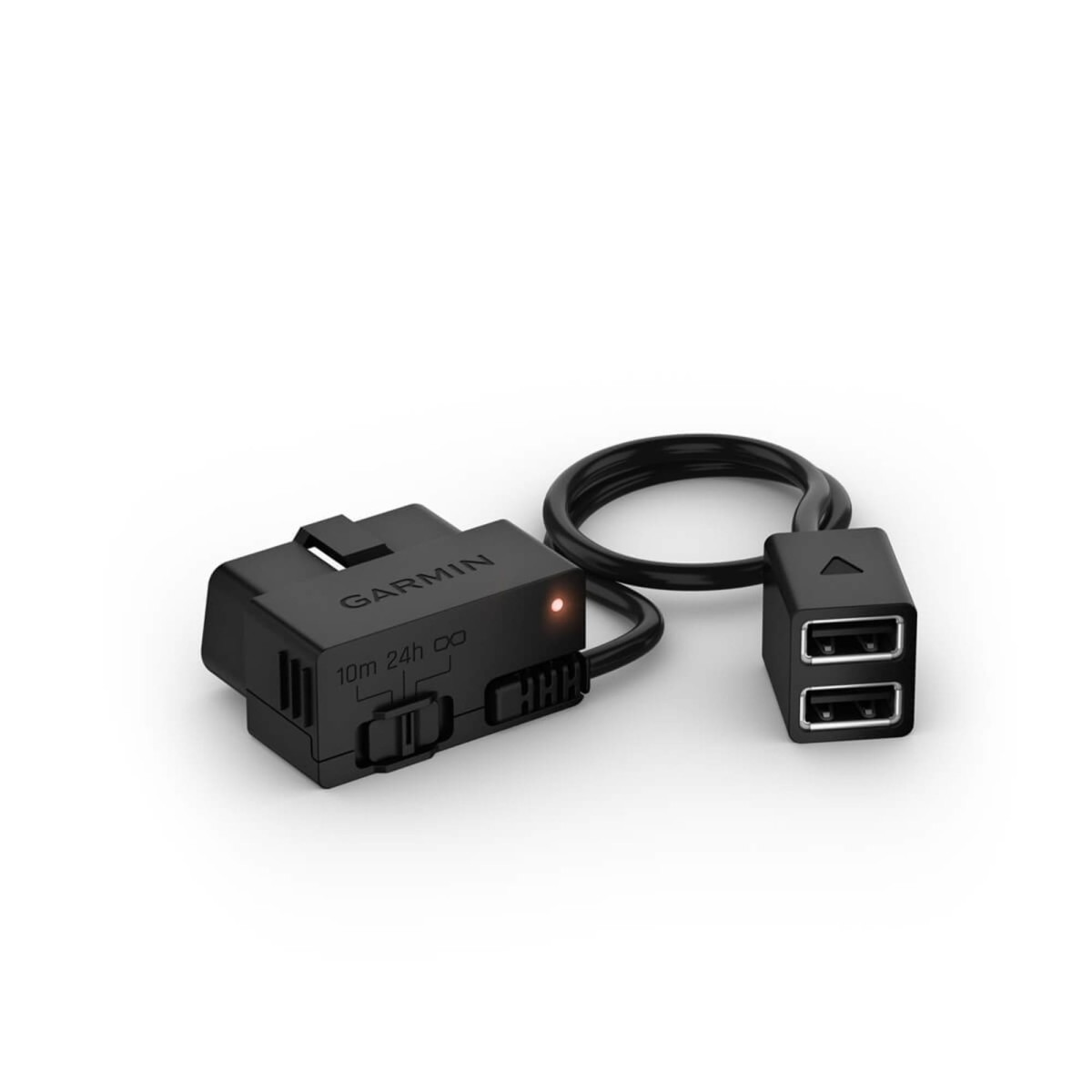 Un cavo di alimentazione costante Garmin OBD2 nero con due porte USB e un interruttore.