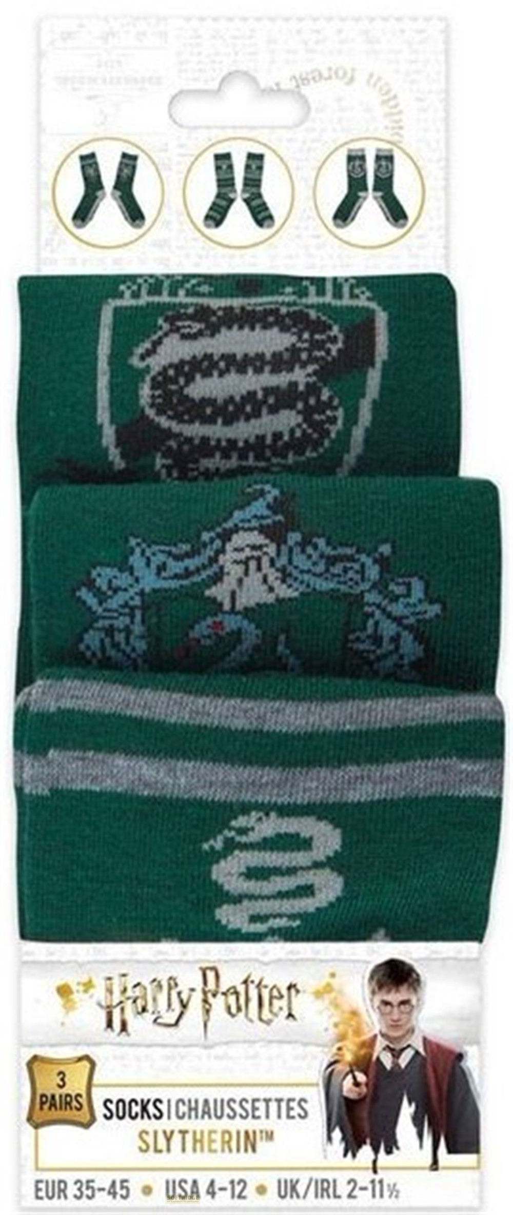 Drei Paar grüne Harry Potter Slytherin Socken in einer Verpackung mit Schlangen- und Zauberer-Motiven.
