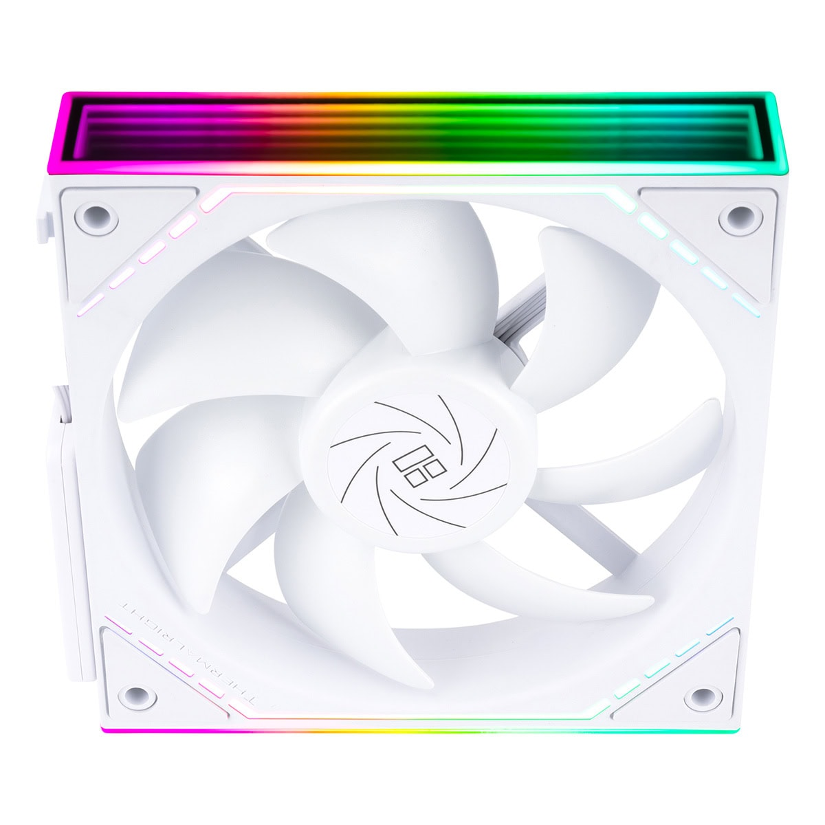 Üst kenarında ve köşe çerçevelerinde canlı RGB aydınlatması olan beyaz bir PC fanı.