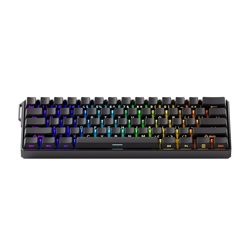 Düz beyaz bir arka plan üzerinde canlı RGB aydınlatmaya sahip kompakt siyah klavye.
