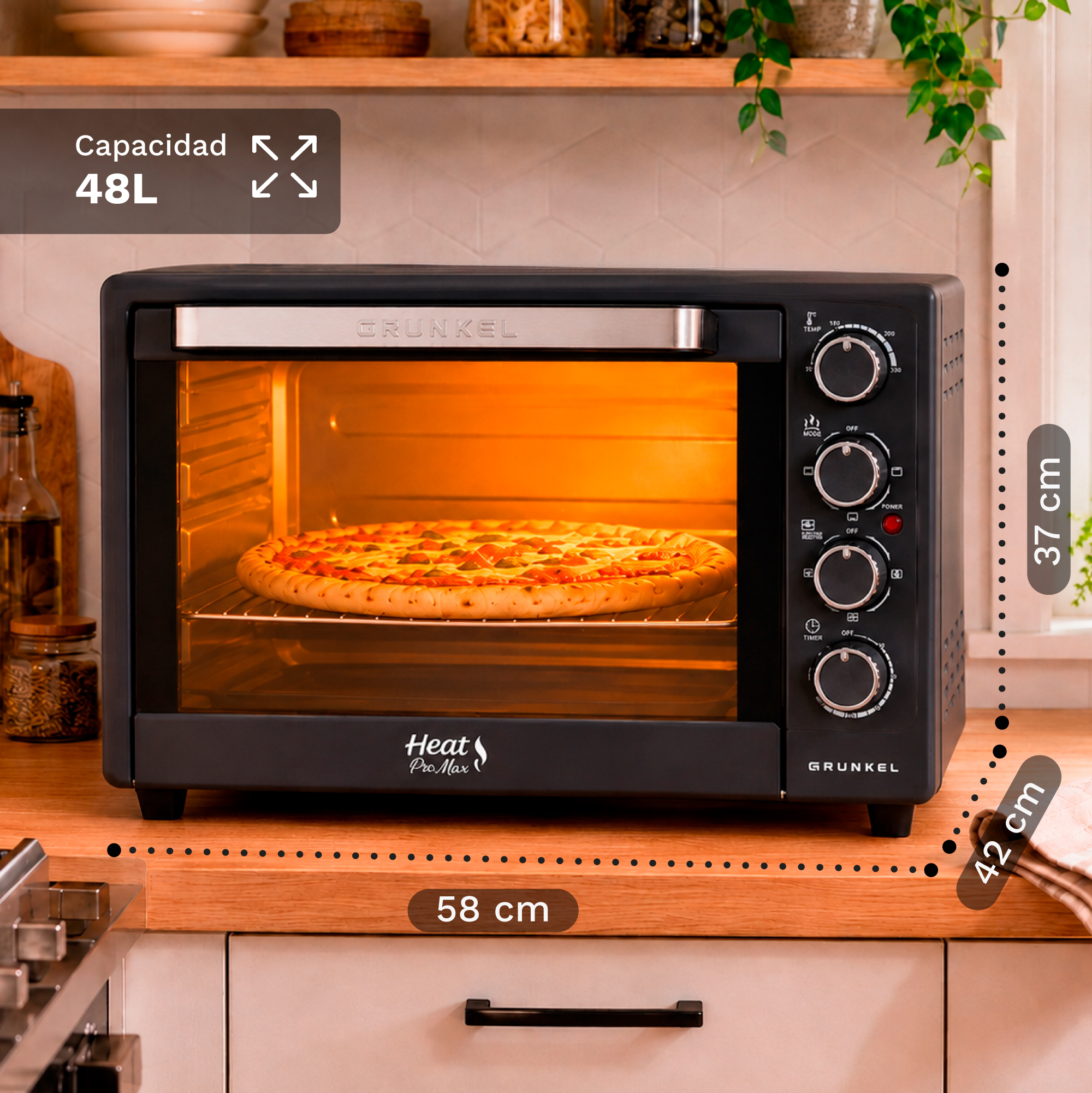 Un mini horno negro de 48L sobre una encimera de madera con una pizza horneándose dentro.