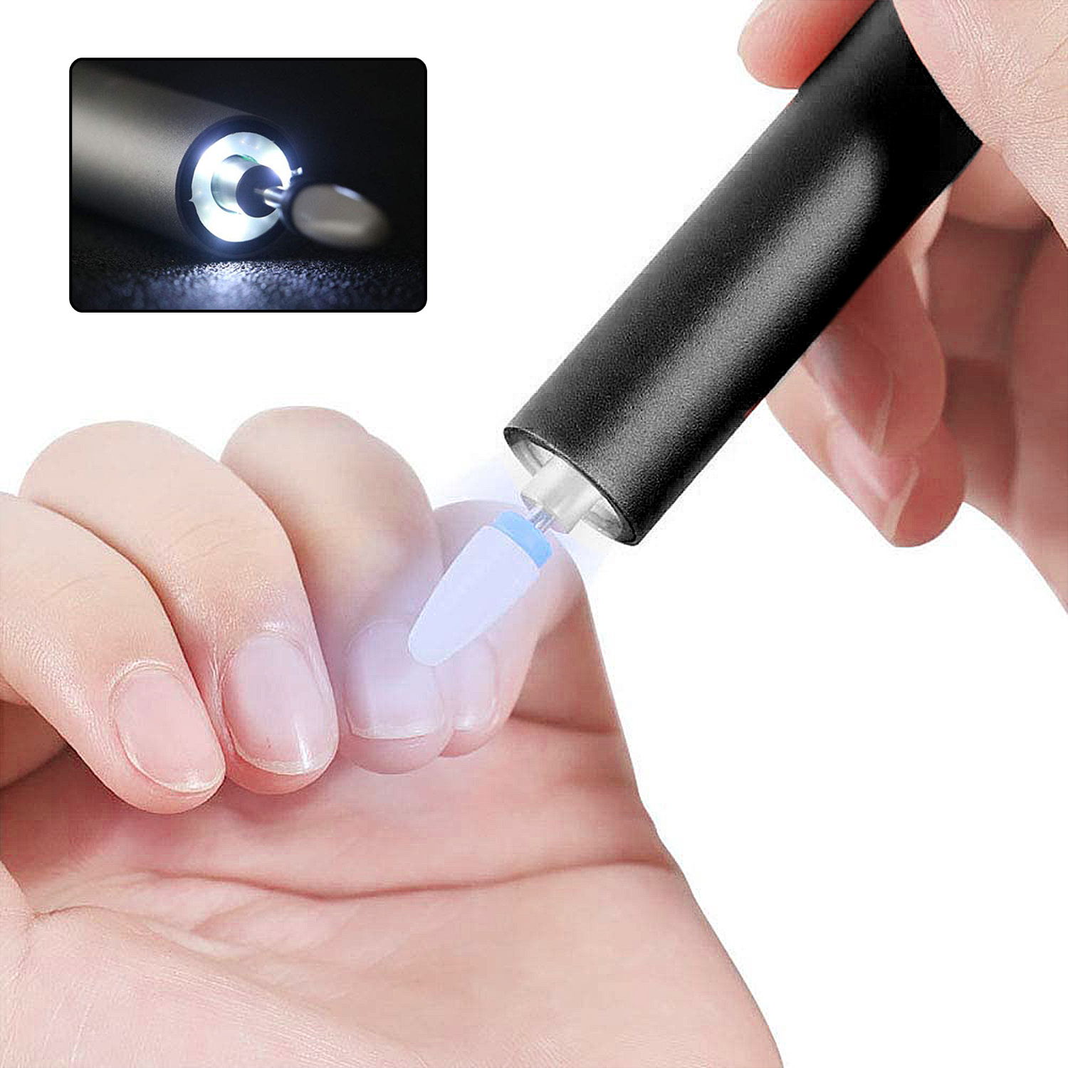 Una mano sostiene un dispositivo de manicura eléctrico que pule las uñas con un pequeño cabezal.