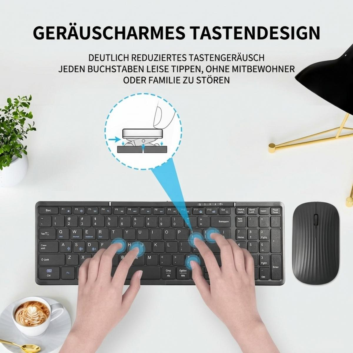 Hände tippen leise auf einer grauen Tastatur neben einer Kaffeetasse und einer Lampe.
