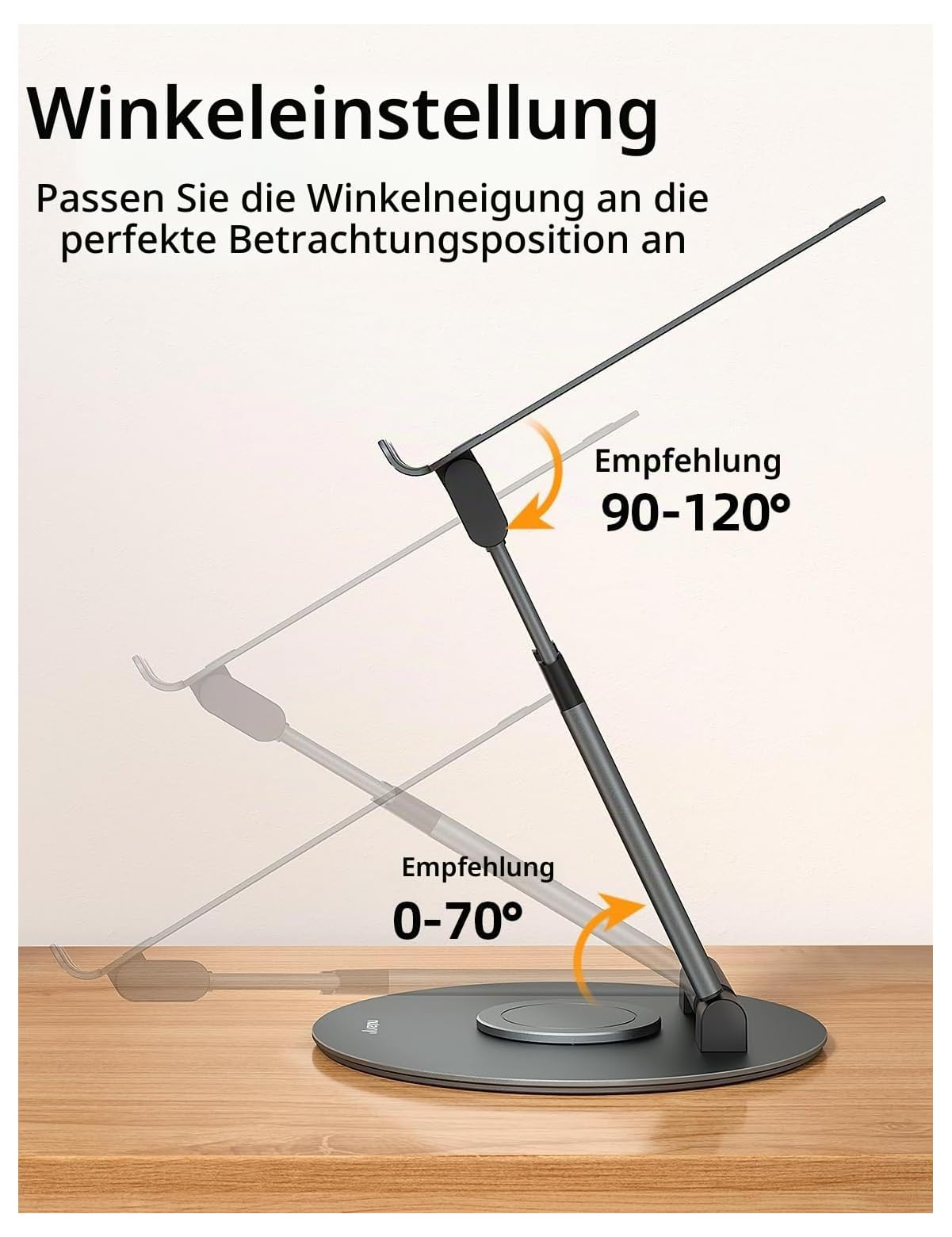 Diagramm zeigt die Winkeleinstellung eines grauen Laptop-Ständers auf einem Holztisch mit Empfehlungen von 0 bis 120 Grad.