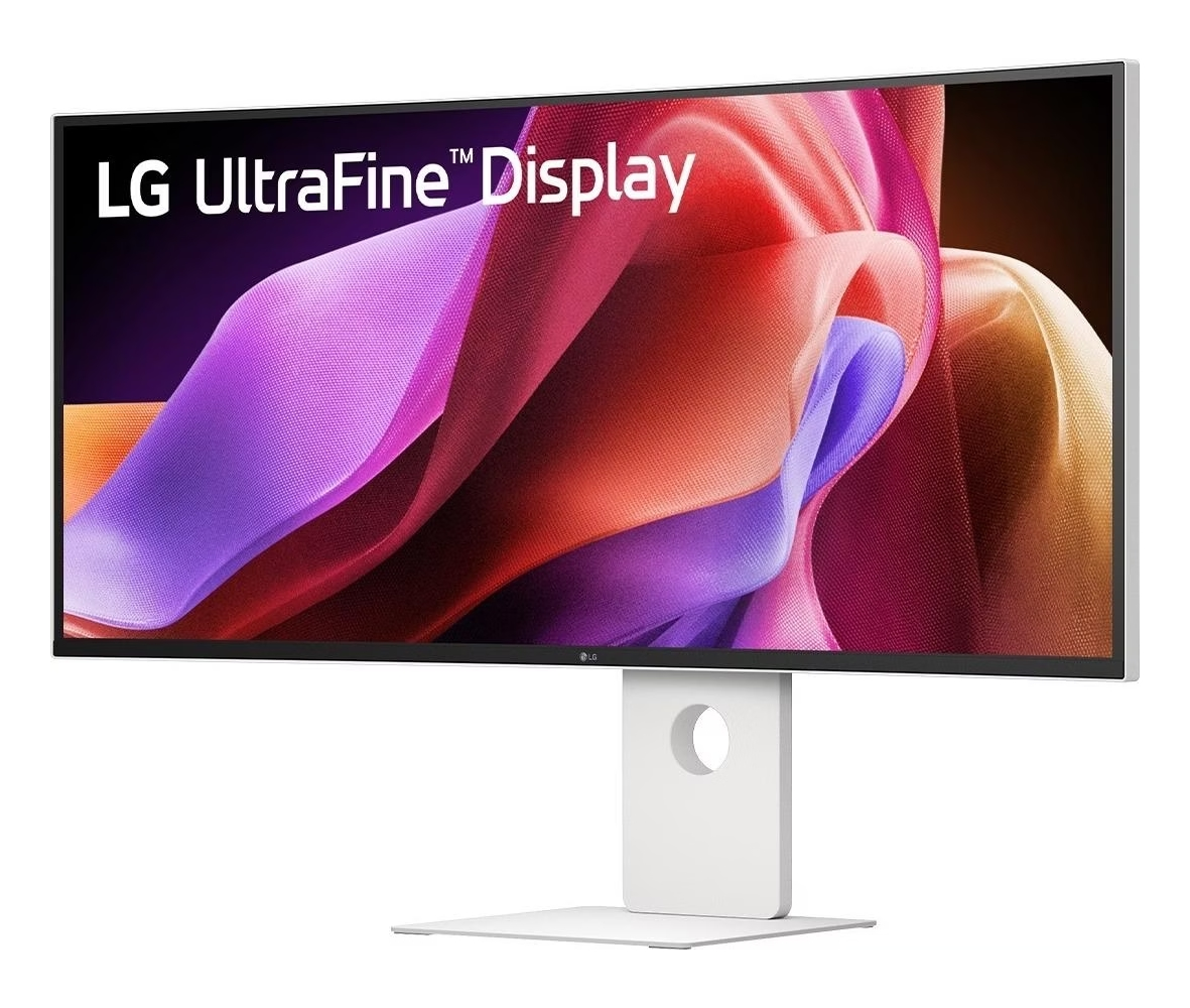 Monitor LG UltraFine curvo con sfondo colorato su supporto bianco.