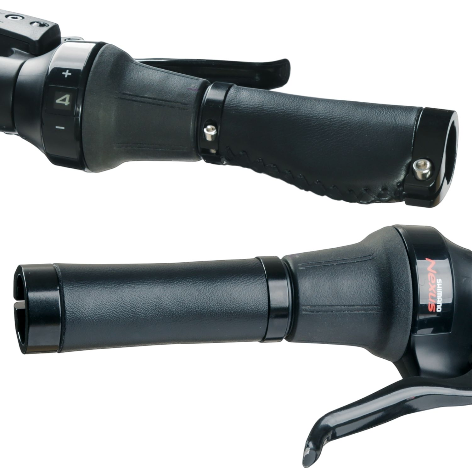 Schwarze Fahrradlenker mit Griffen, Gangschaltung und Bremshebel vor weißem Hintergrund.