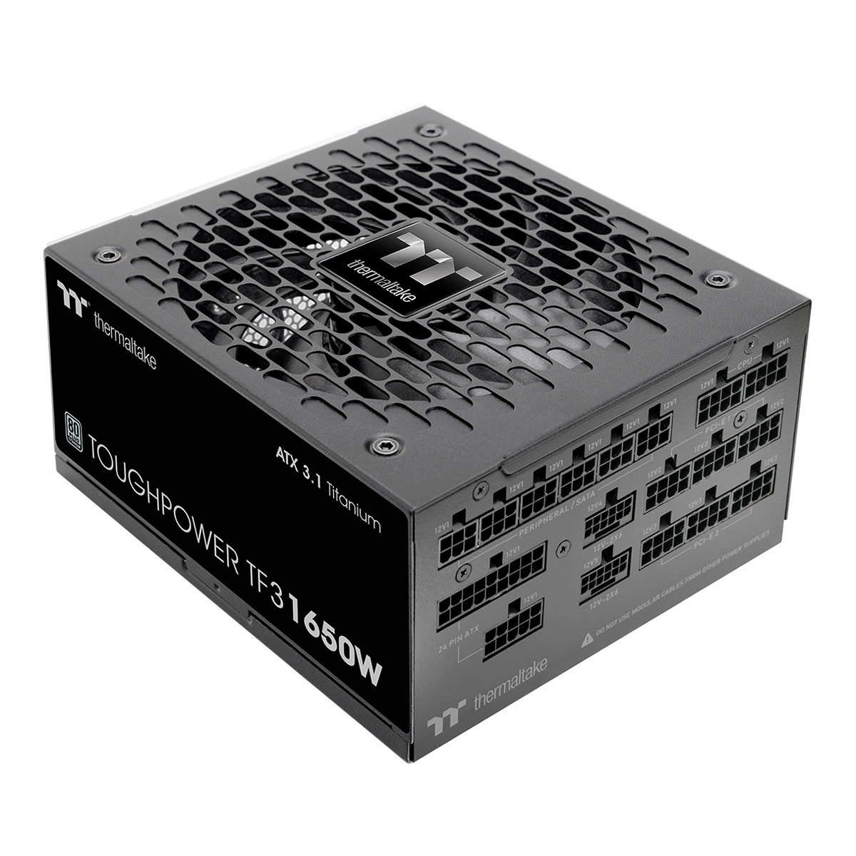 Schwarzes Thermaltake Toughpower TF3 1650W PC-Netzteil mit modularen Anschlüssen auf einer Seite.