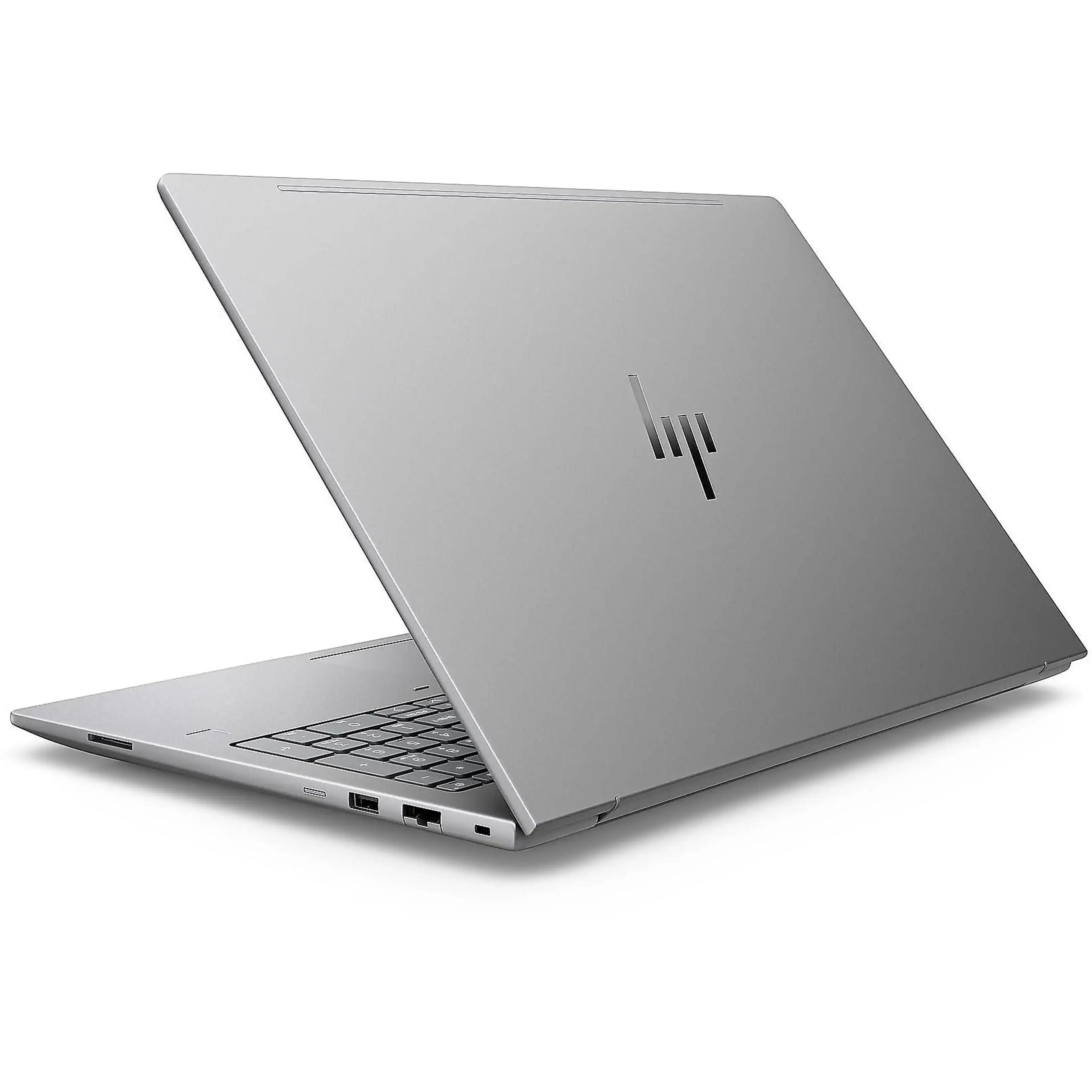 Un laptop HP argentato su una superficie bianca, visto da dietro.