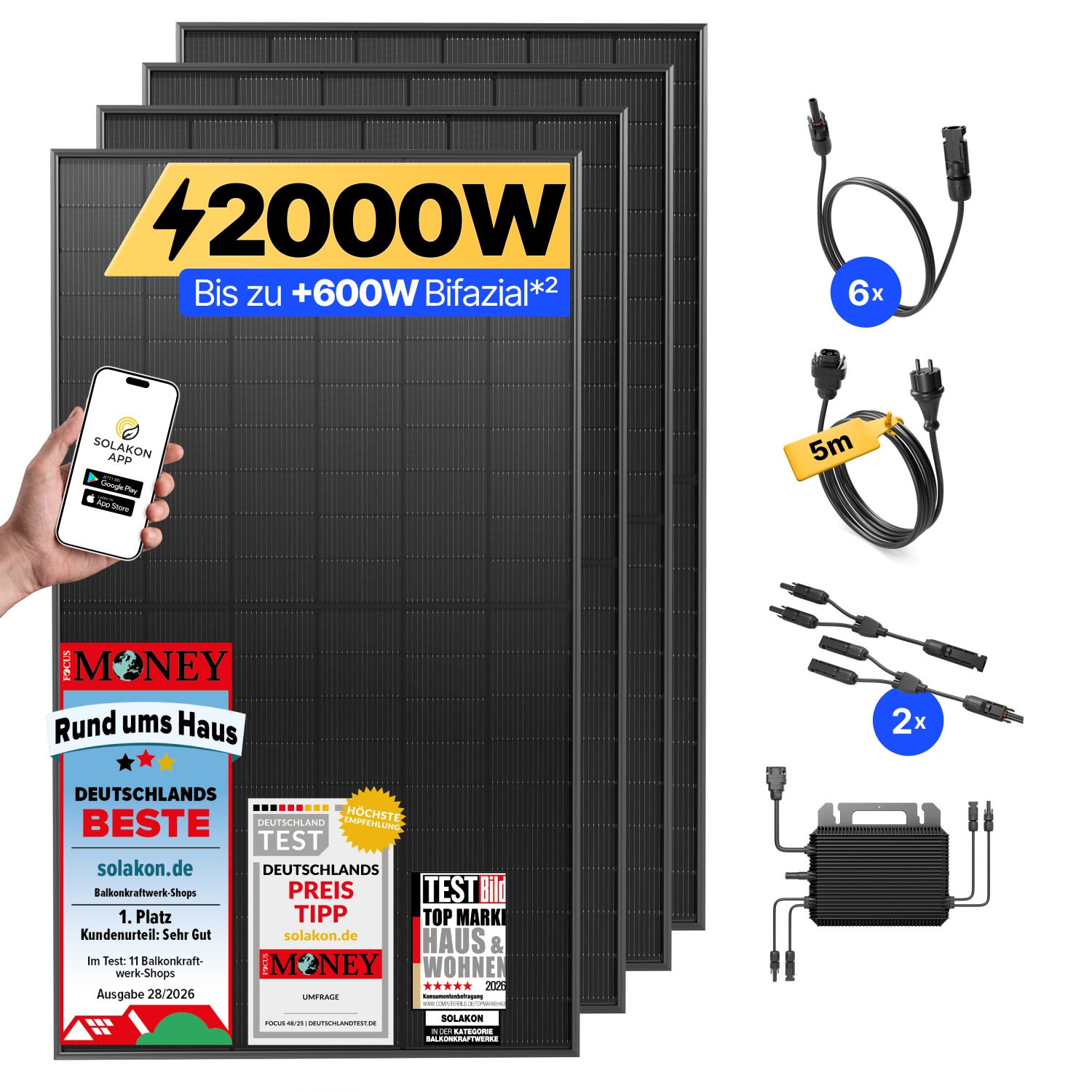 Vier schwarze Solarmodule mit App-Steuerung und Zubehör wie Kabel und Wechselrichter.