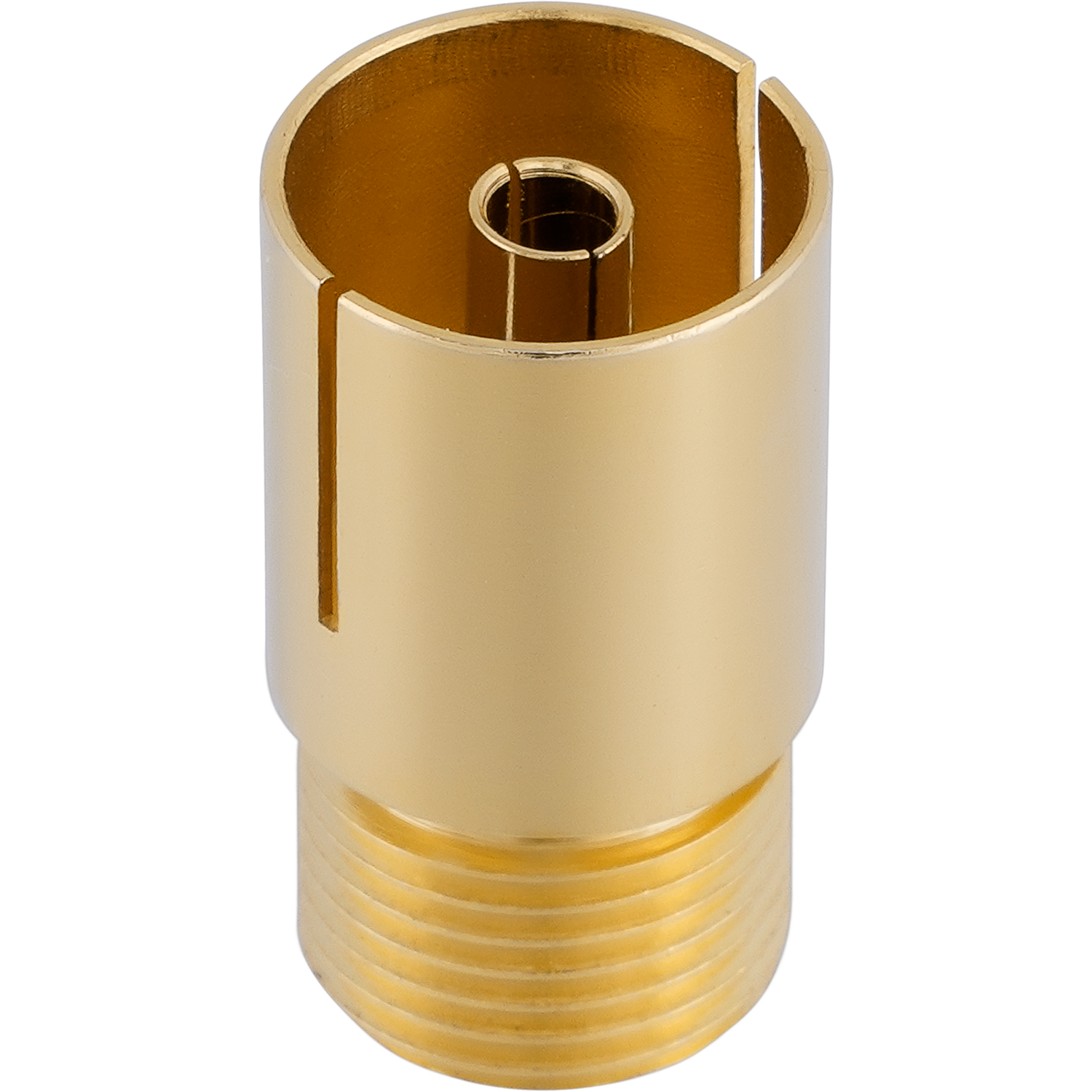 Ein goldfarbener Metallstecker mit Gewinde unten und geschlitztem Zylinder oben vor schwarzem Hintergrund.