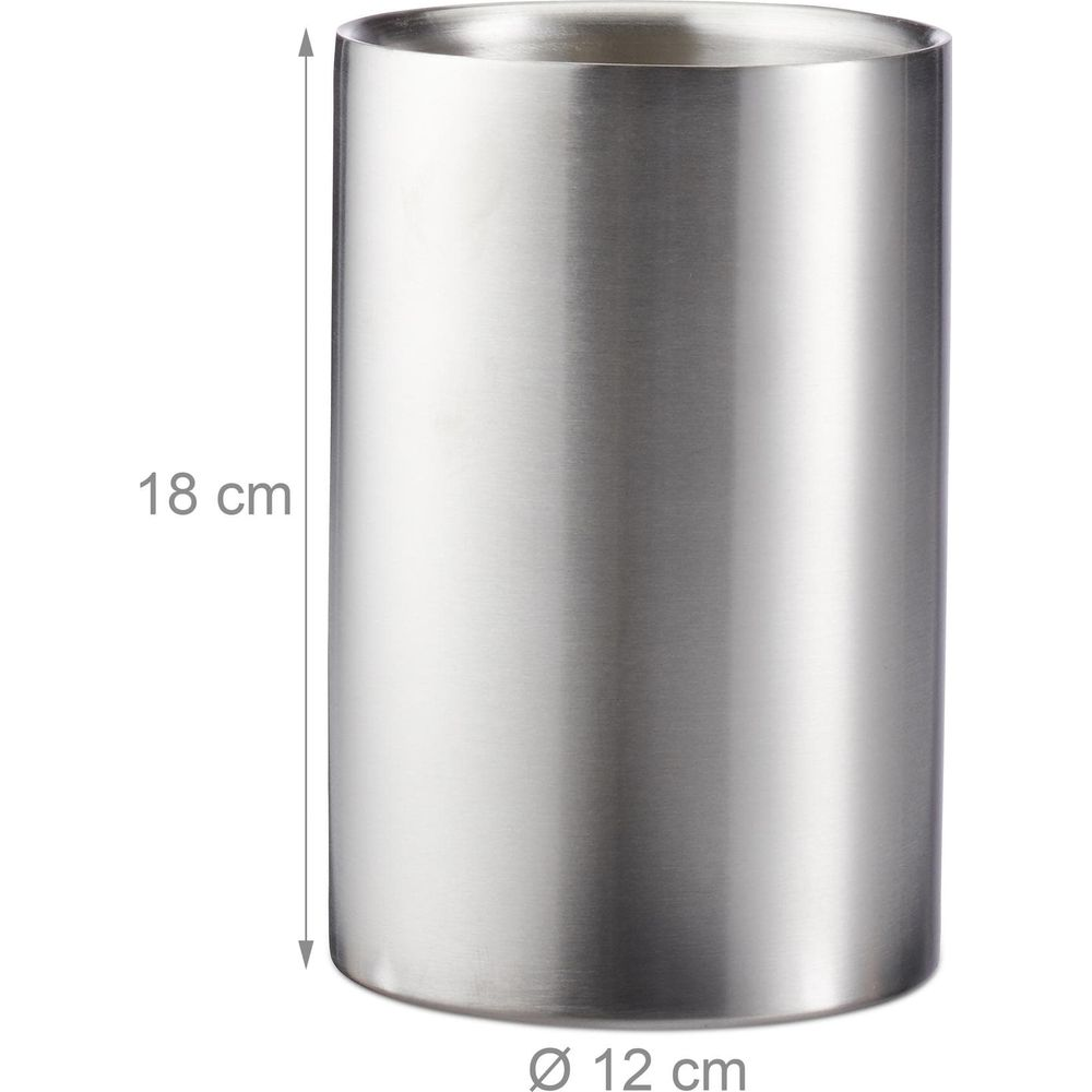 Ein silberner Edelstahl-Flaschenkühler mit 18 cm Höhe und 12 cm Durchmesser auf weißem Hintergrund.