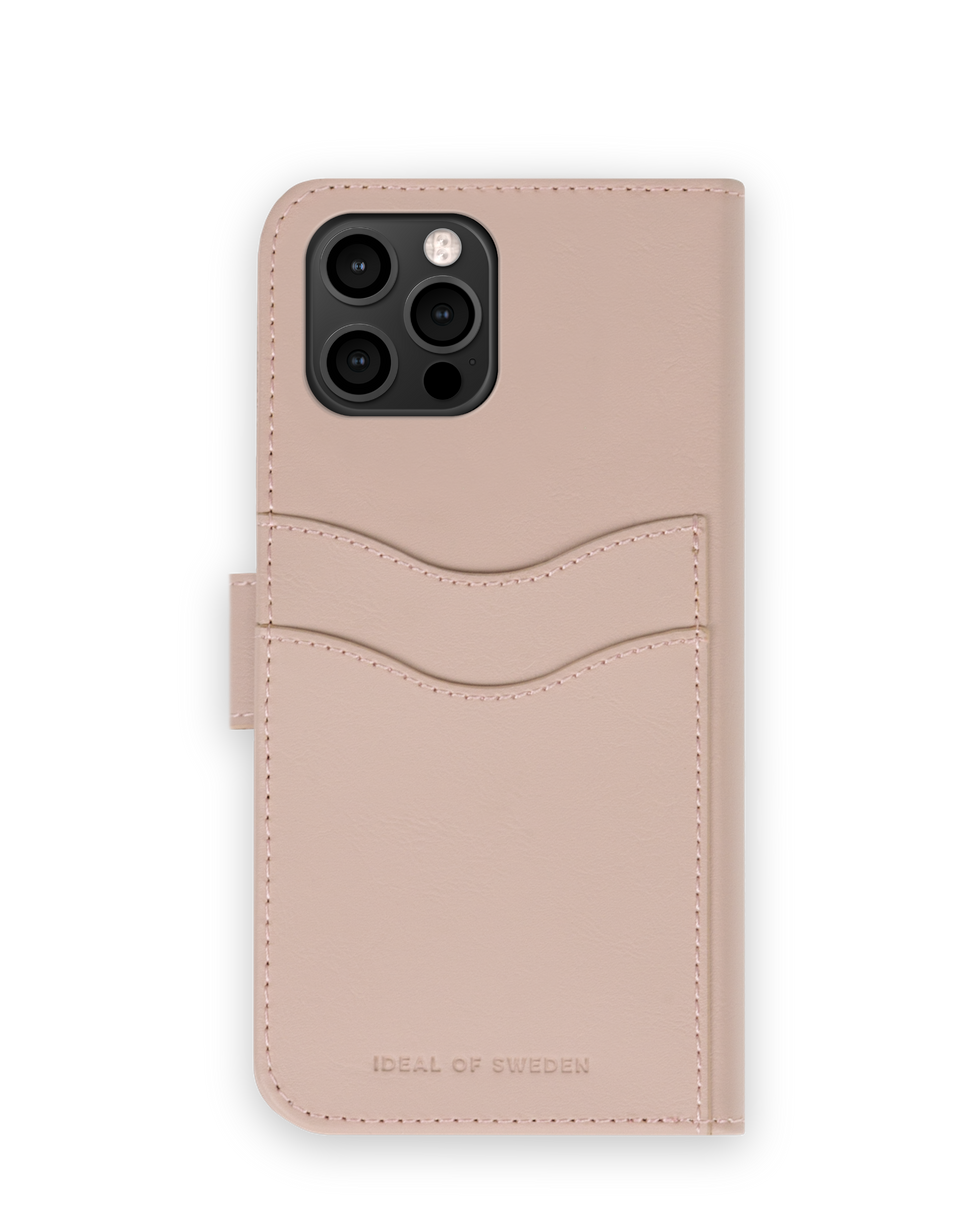 Ein rosafarbenes Handy-Wallet-Etui mit Kartenfächern und dem Markenlogo unten.