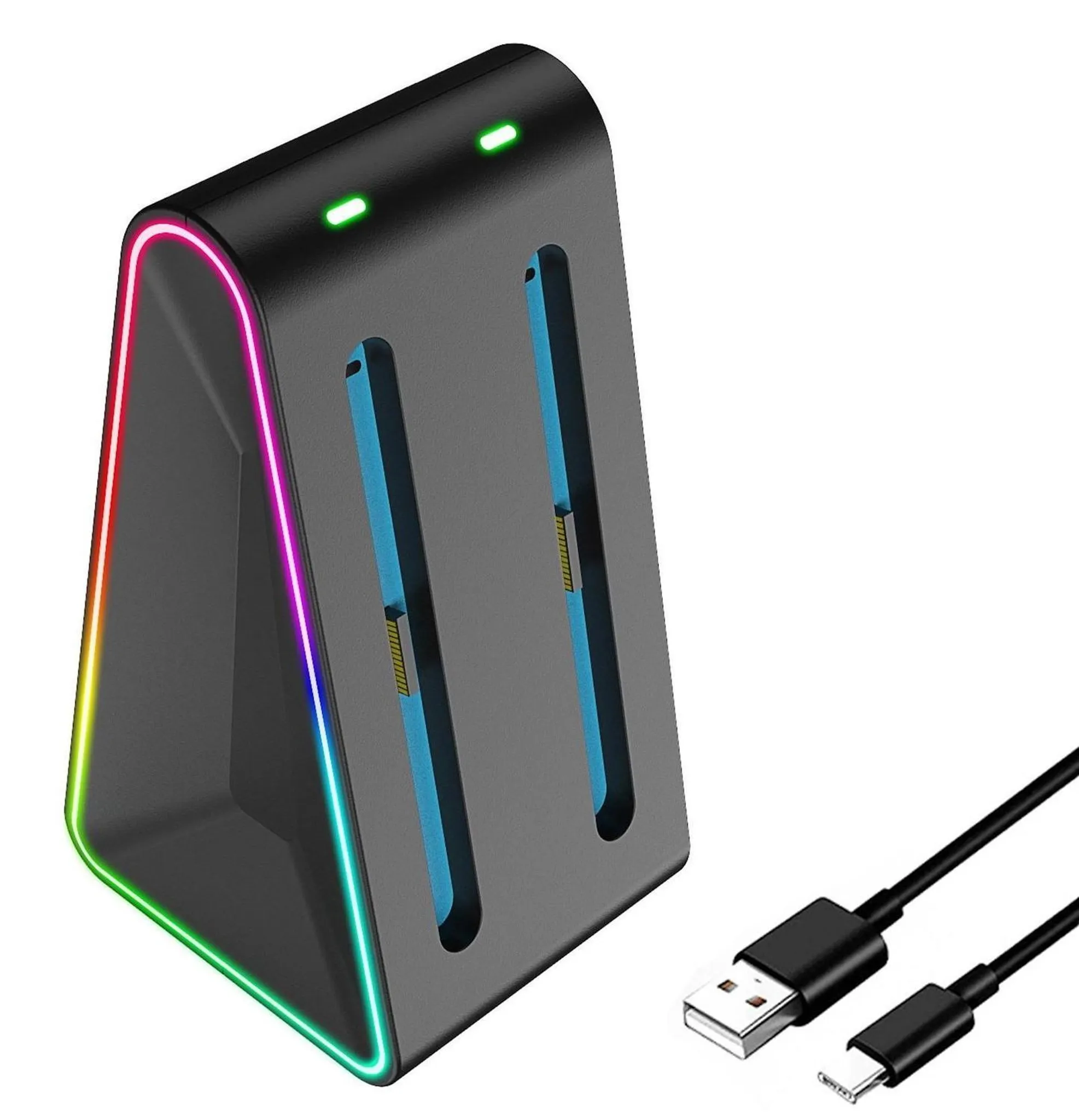 Schwarze Controller-Ladestation mit RGB-Lichtleiste und USB-Kabel auf weißem Hintergrund.