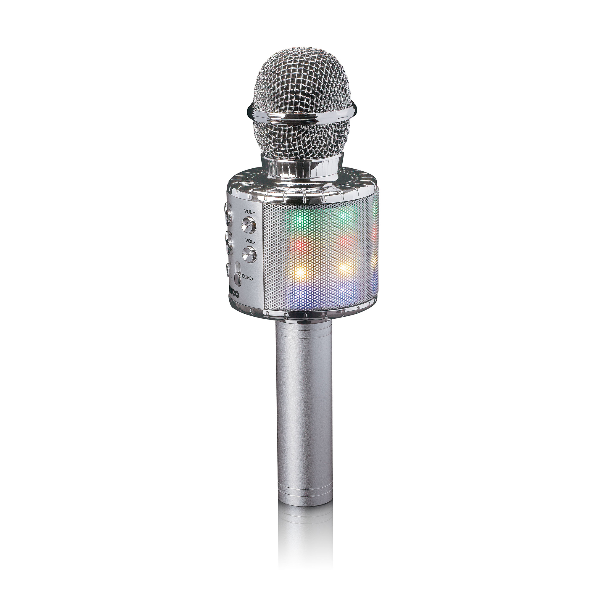 Un microphone de karaoké argenté avec des lumières multicolores, des boutons latéraux et une grille sur fond blanc.