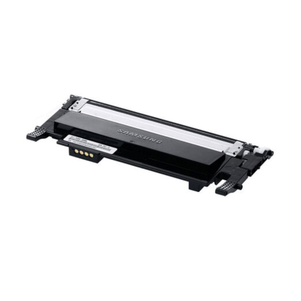 Una cartuccia toner nera Samsung è posizionata su sfondo bianco.