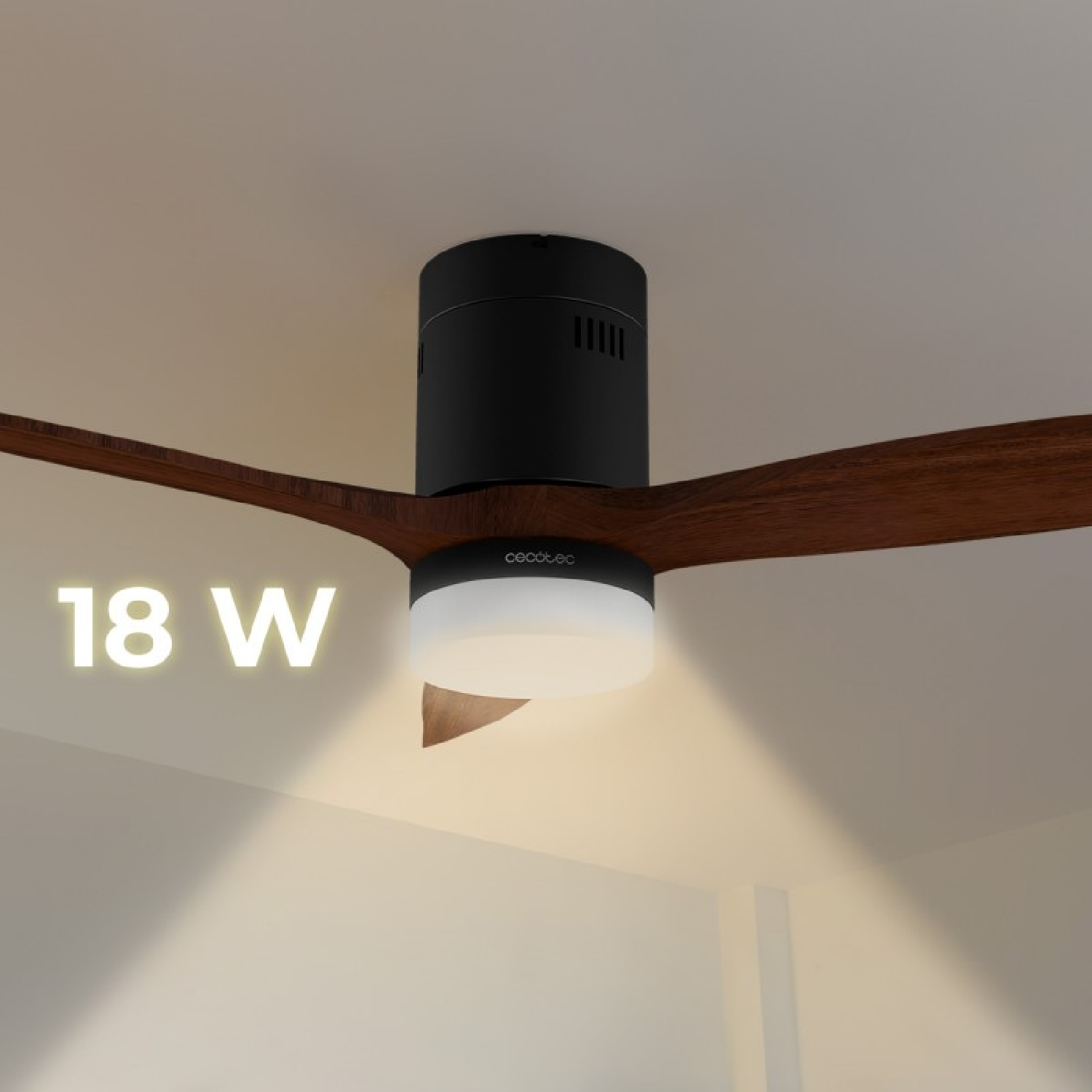 Un ventilador de techo negro con aspas de madera oscura y luz de 18W encendida.