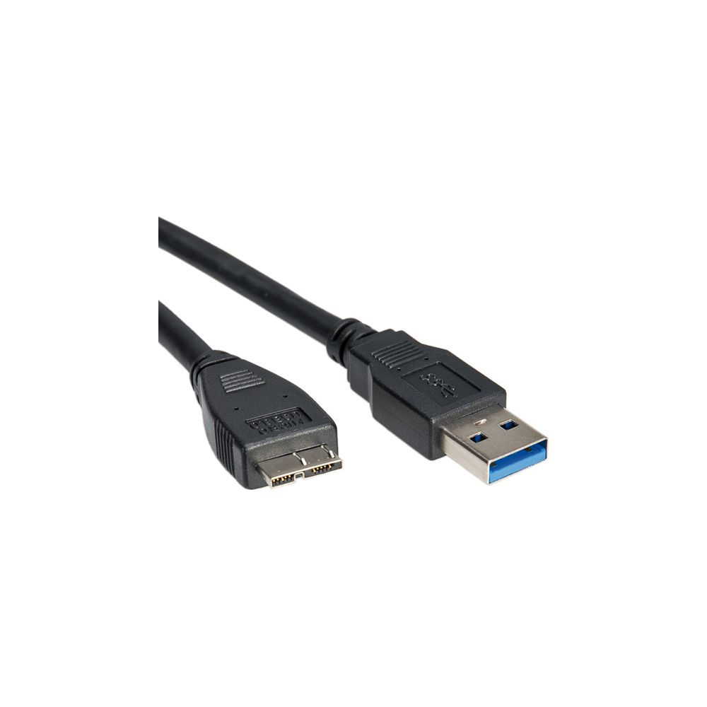 Ein schwarzes USB 3.0-Kabel mit einem Micro-B-Stecker links und einem Standard-USB-A-Stecker rechts vor weißem Hintergrund.