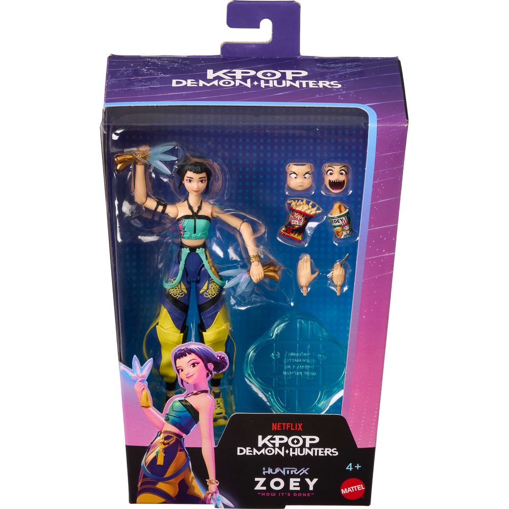 Figura de acción de Zoey de KPop Demon Hunters en empaque morado con rostros, manos y accesorios intercambiables.